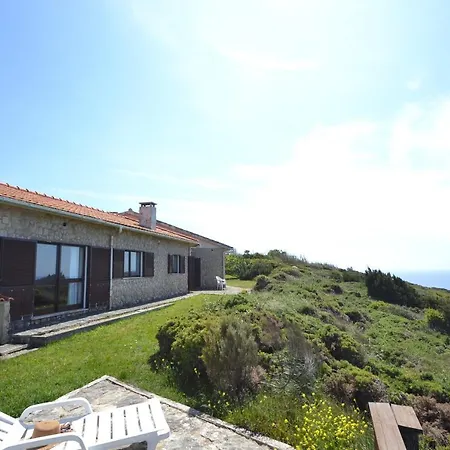 Casa Ypselon 2 -junto Ao Oceano * Sao Martinho do Porto